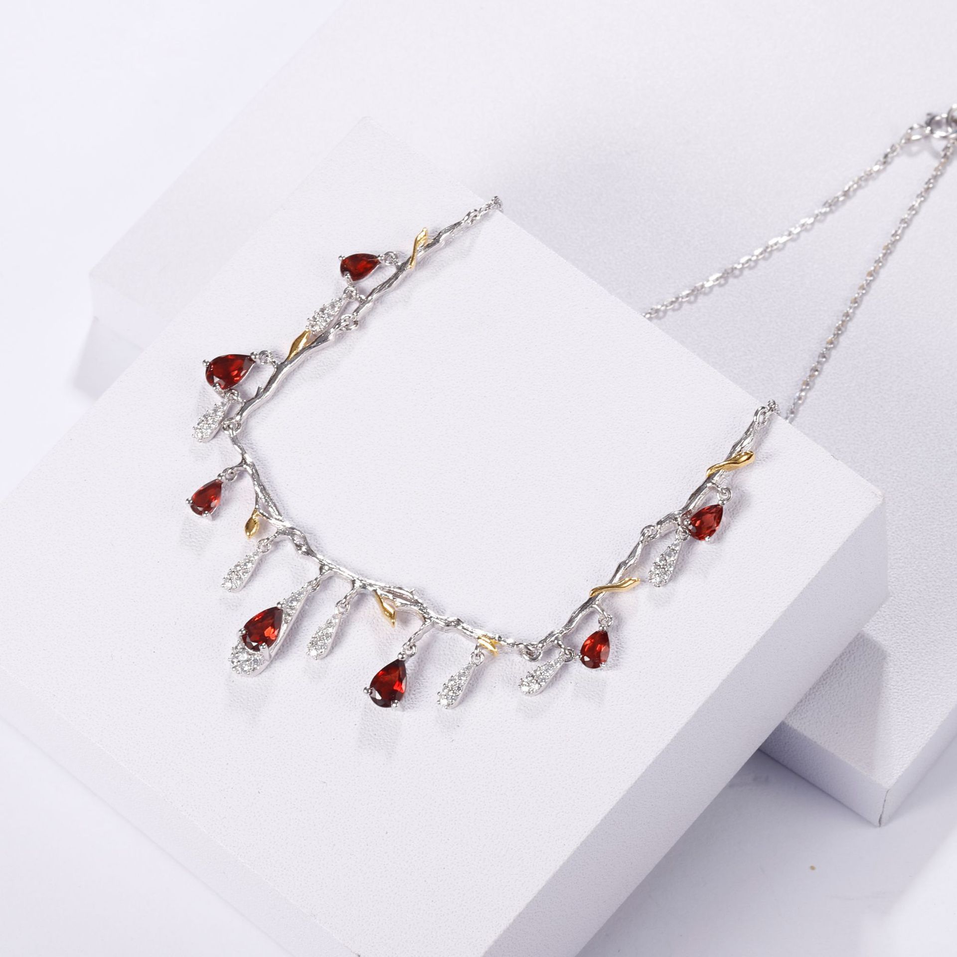 Celeste Topaze Brillant - ALIZACeleste Topaze BrillantCeleste Topaze BrillantCeleste Topaze BrillantWomen AccessoriesALIZAALIZA40137025Natural GarnetCeleste Topaze Brillant