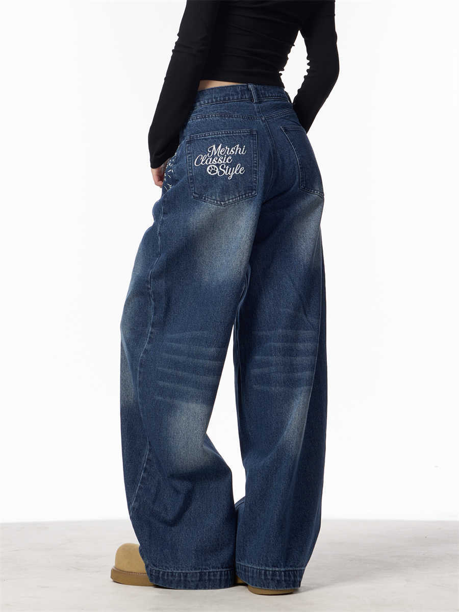 Floral Guerrière Jean - ALIZAFloral Guerrière JeanFloral Guerrière JeanFloral Guerrière JeanwomenALIZAALIZADeep Denim BlueFloral Guerrière Jean28