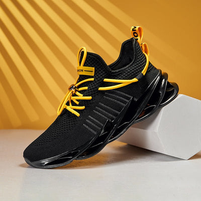 Liora Lame Aérée - ALIZALiora Lame AéréeLiora Lame AéréeLiora Lame AéréeMen FootwearALIZAALIZABlackLiora Lame Aérée7