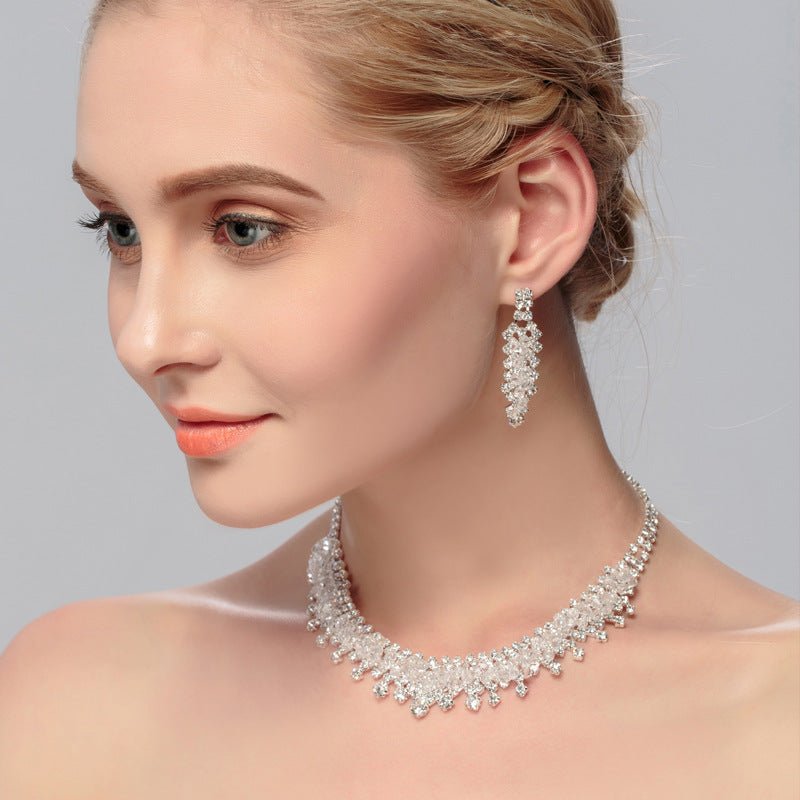 Lunara Nuptial Éclat - ALIZALunara Nuptial ÉclatLunara Nuptial ÉclatLunara Nuptial ÉclatWomen AccessoriesALIZAALIZA66285889Auréline Crystal Royale TiaraLunara Nuptial Éclat