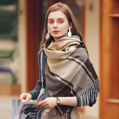 Selene Frange Chaleur - ALIZASelene Frange ChaleurSelene Frange ChaleurSelene Frange ChaleurWomen AccessoriesALIZAALIZA58036289Black inkSelene Frange Chaleur65x185CM