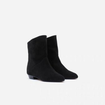 Vionnet Western Luxe Boots - ALIZAVionnet Western Luxe BootsVionnet Western Luxe BootsVionnet Western Luxe BootswomenALIZAALIZA01240385Noir Ankle Boots in Smooth FinishVionnet Western Luxe Boots3